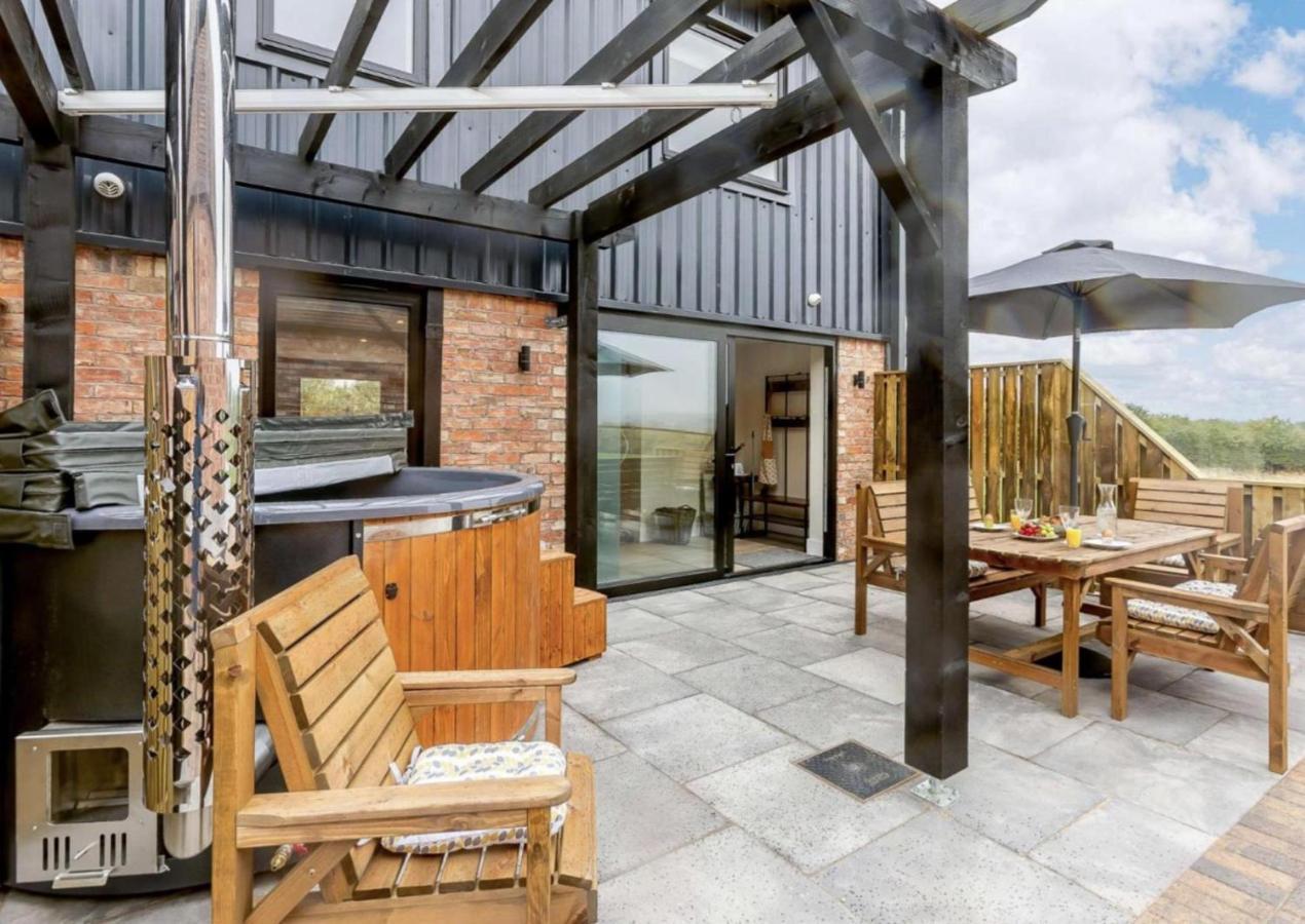 Fawn Cottage Disabled Adapted 3 Bedroom Hot Tub Coughton Eksteriør bilde